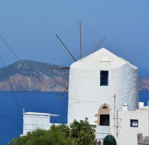 Milos Vaos Windmill